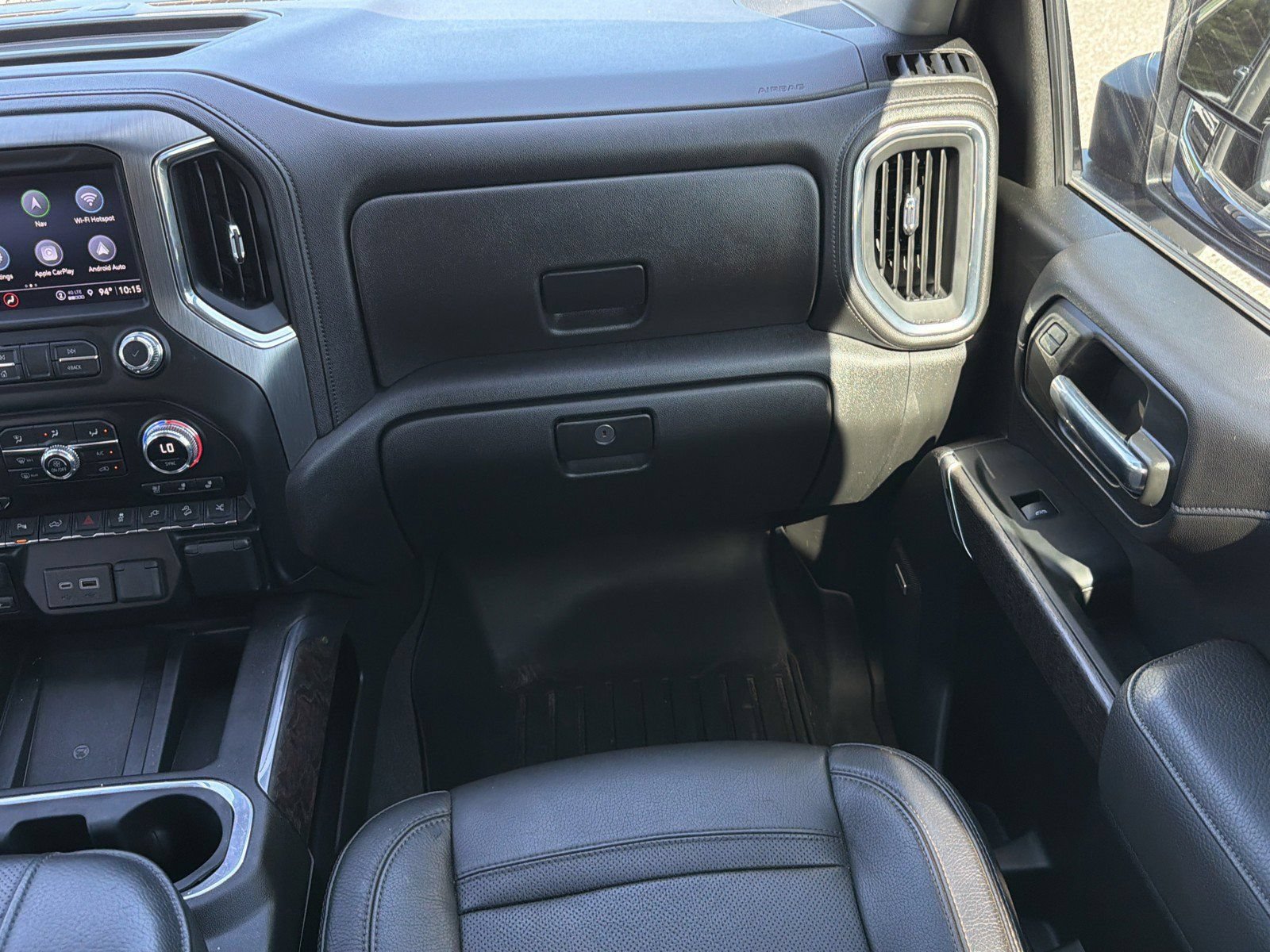 Used 2023 GMC Sierra 2500 Denali w/ Denali Ultimate Package AWD/4WD image 17