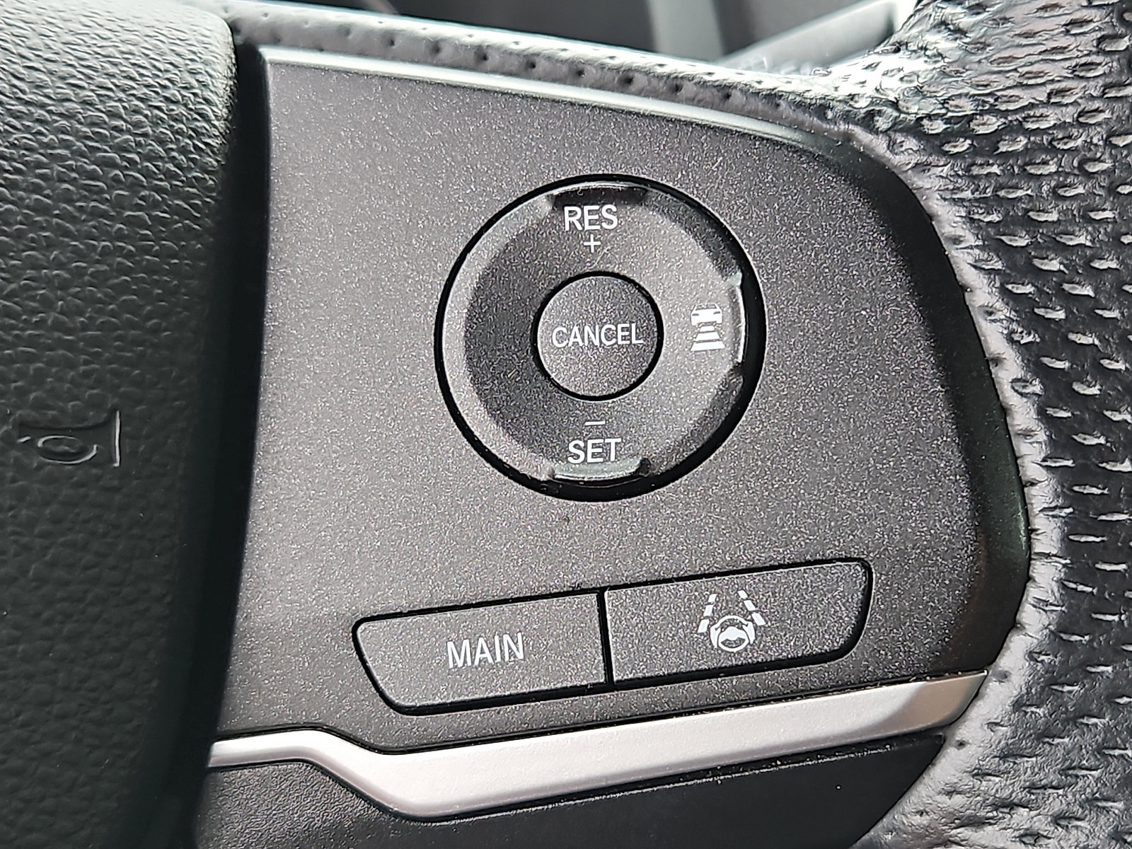 Used 2023 Honda Passport EX-L image 23