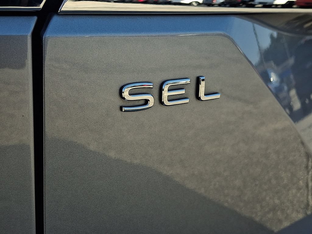 Used 2024 Volkswagen Atlas SEL Premium R-Line AWD/4WD image 31