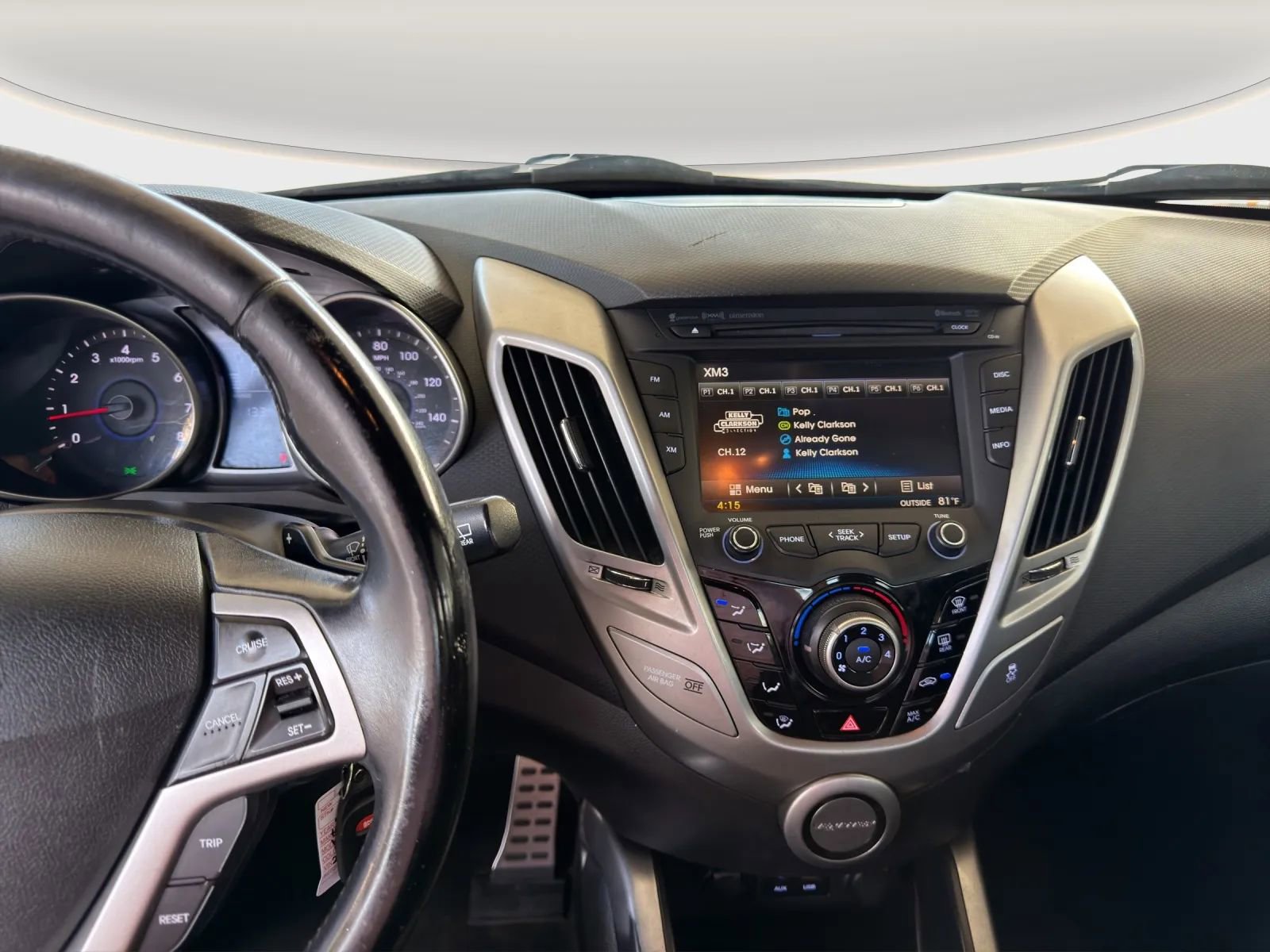 Used 2016 Hyundai Veloster w/ Option Group 02 image 15