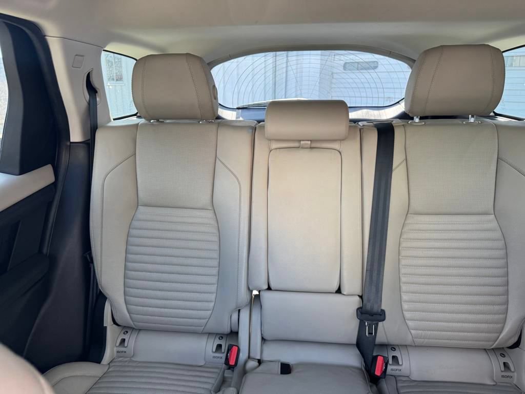 Used 2021 Land Rover Discovery Sport SE AWD/4WD image 22