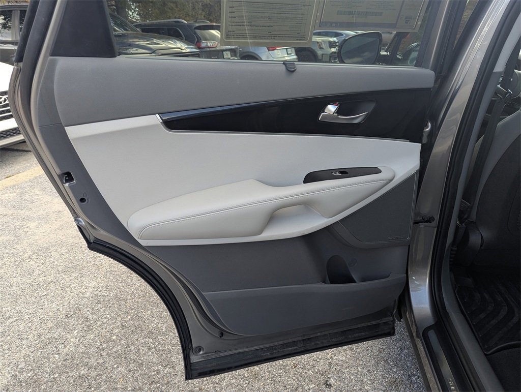 Used 2019 Kia Sorento SX w/ SX Touring Package image 30