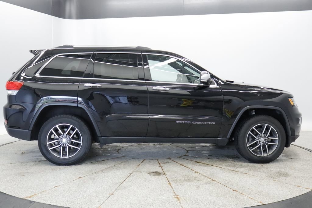Used 2017 Jeep Grand Cherokee Limited w/ Luxury Group II AWD/4WD image 7