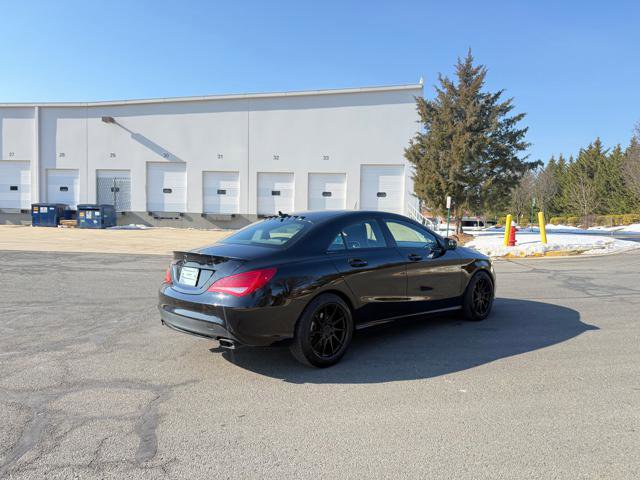Used 2014 Mercedes-Benz CLA 250 4MATIC image 3