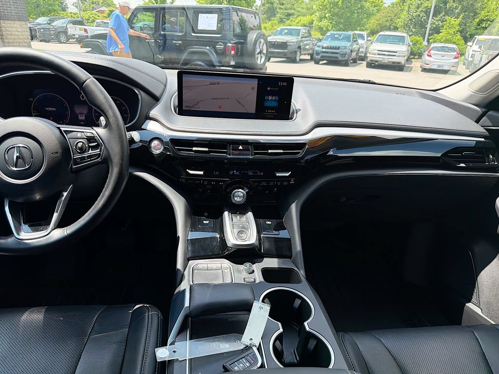 Used 2023 Acura MDX SH-AWD w/ Technology Package image 19