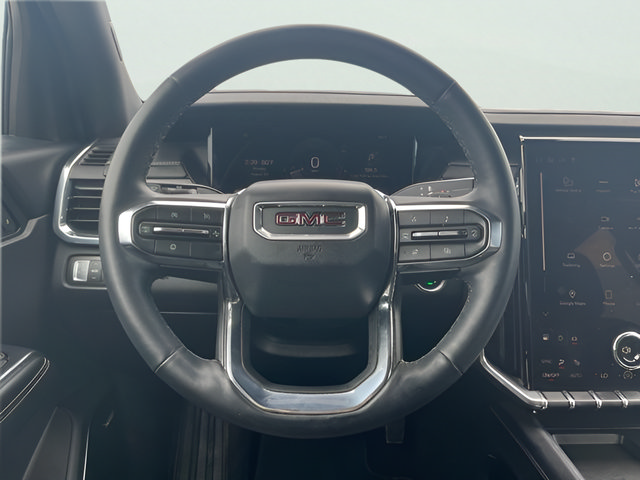 Used 2025 GMC Acadia Elevation FWD image 18