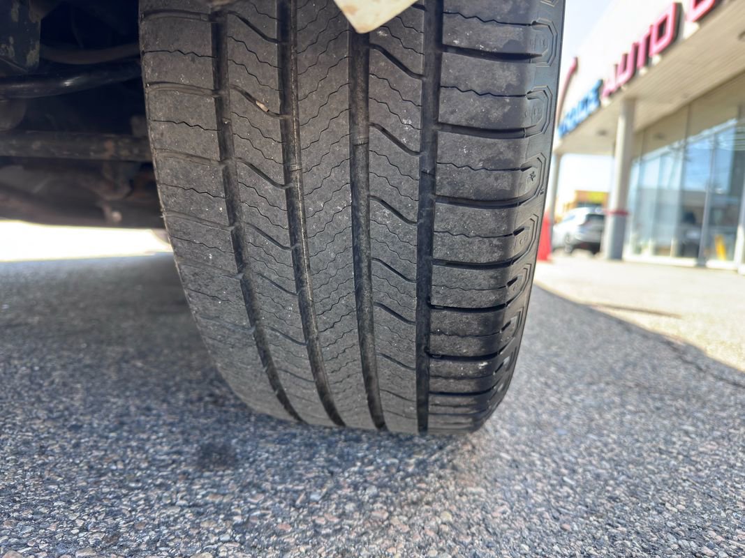 Used 2014 Honda Accord EX-L image 46