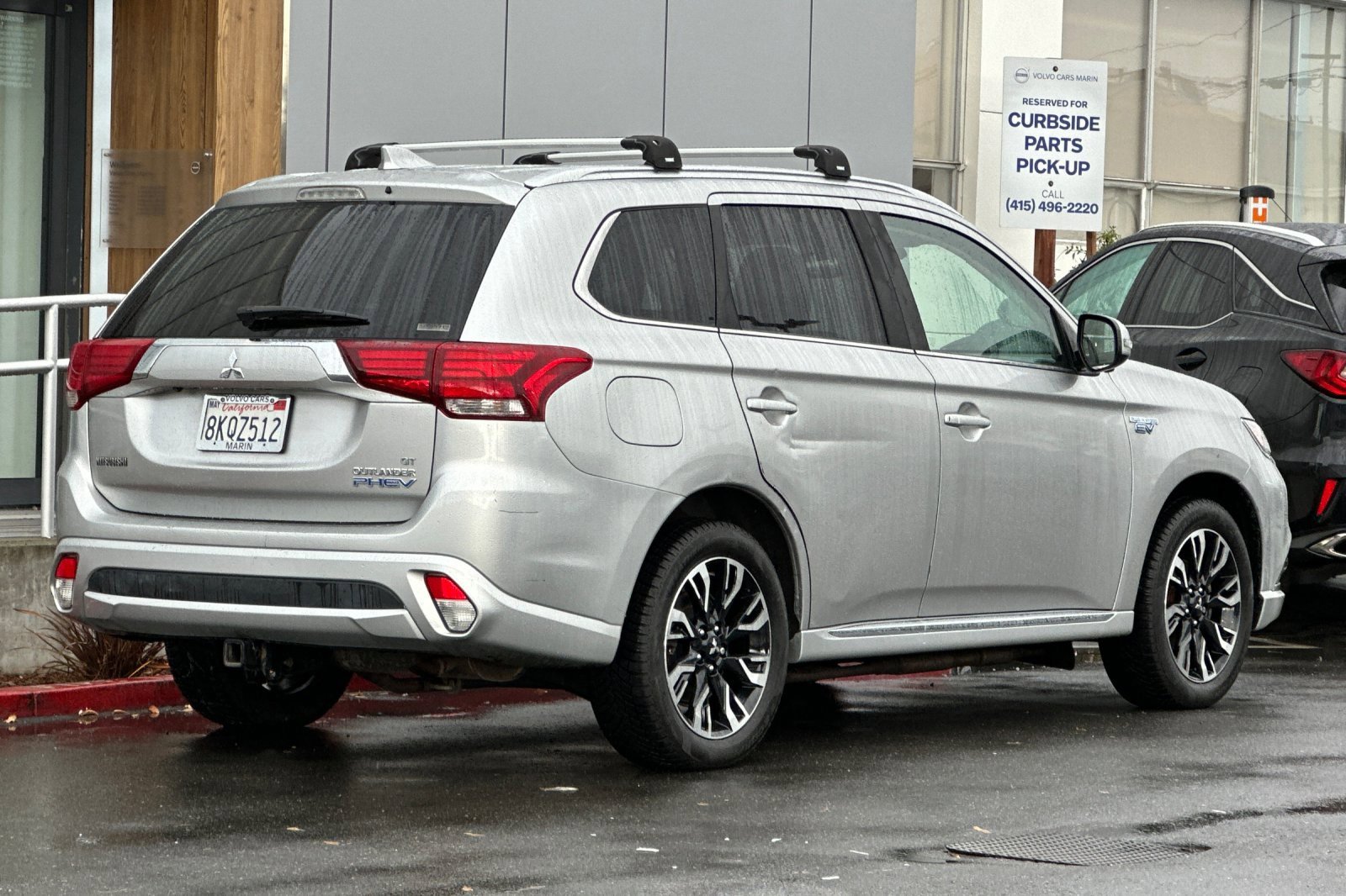 Used 2018 Mitsubishi Outlander GT image 2