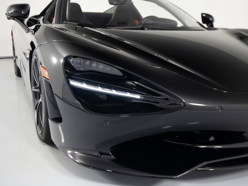 Used 2024 McLaren 750S Spider RWD image 40