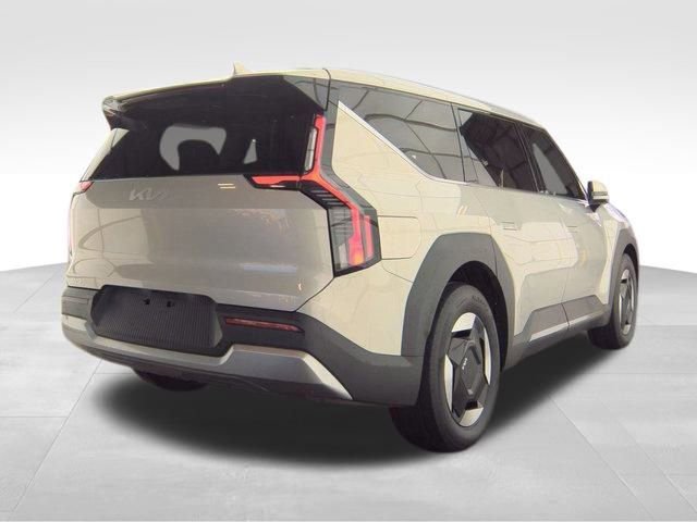 Used 2024 Kia EV9 Light Long Range image 9