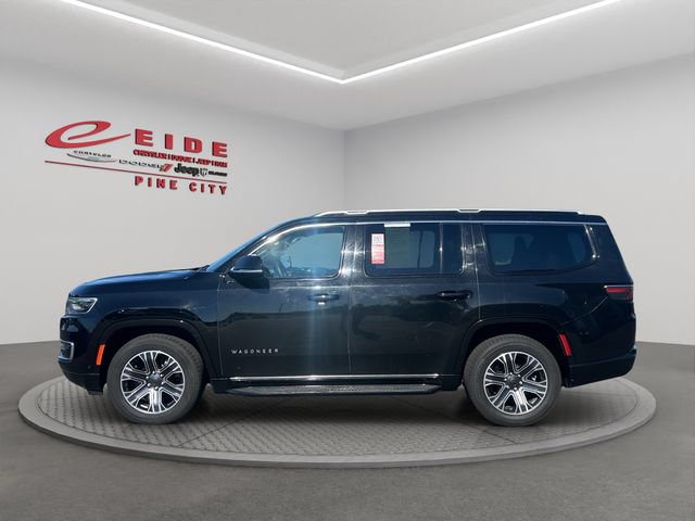 Used 2023 Jeep Wagoneer Series II AWD/4WD image 6