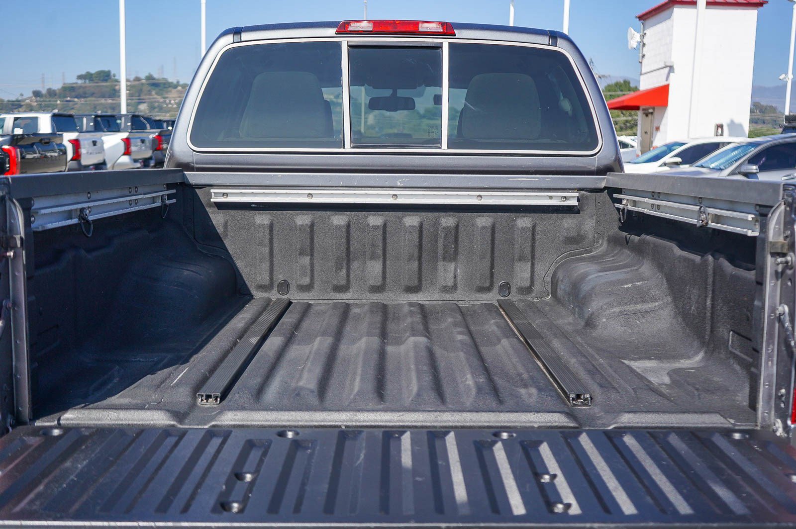 Used 2018 Nissan Frontier SV w/ Value Truck Package image 25