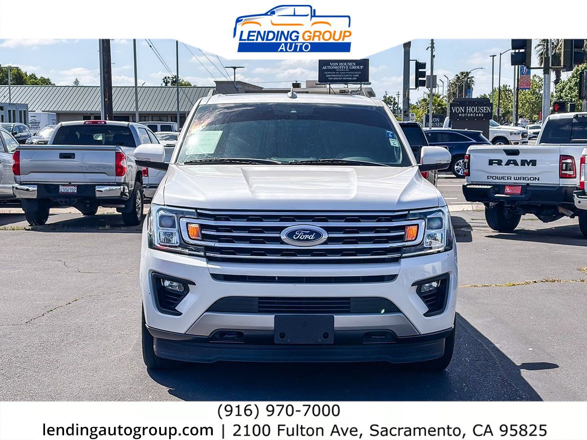 Used 2018 Ford Expedition Max XLT w/ Equipment Group 202A AWD/4WD image 6