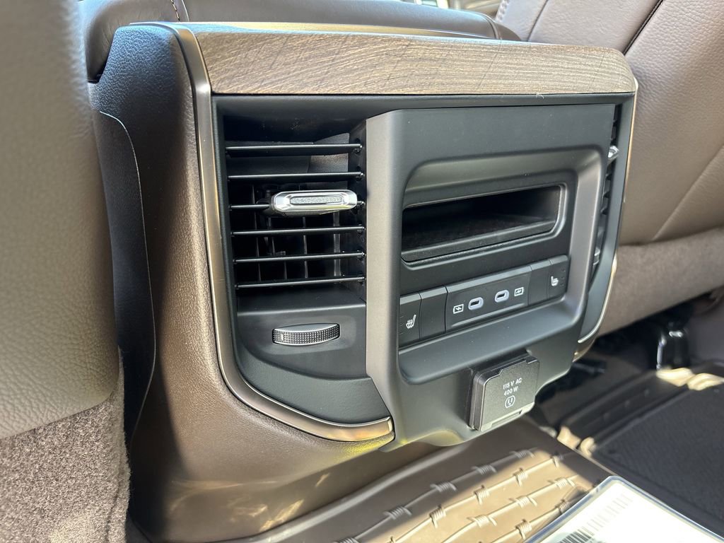 New 2026 RAM 2500 Limited image 32