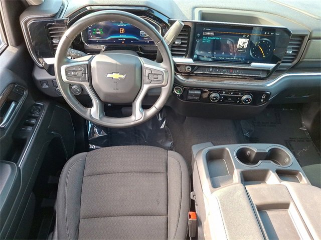 Used 2024 Chevrolet Silverado 2500 LT image 11