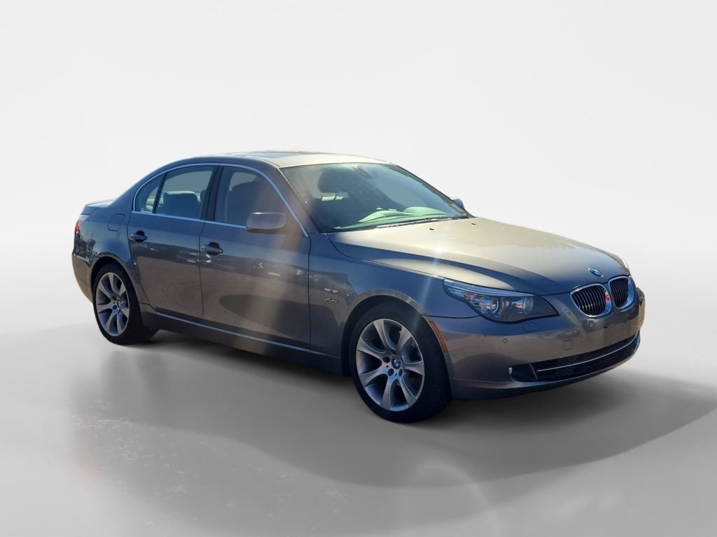 Used 2010 BMW 535i xDrive Sedan image 8