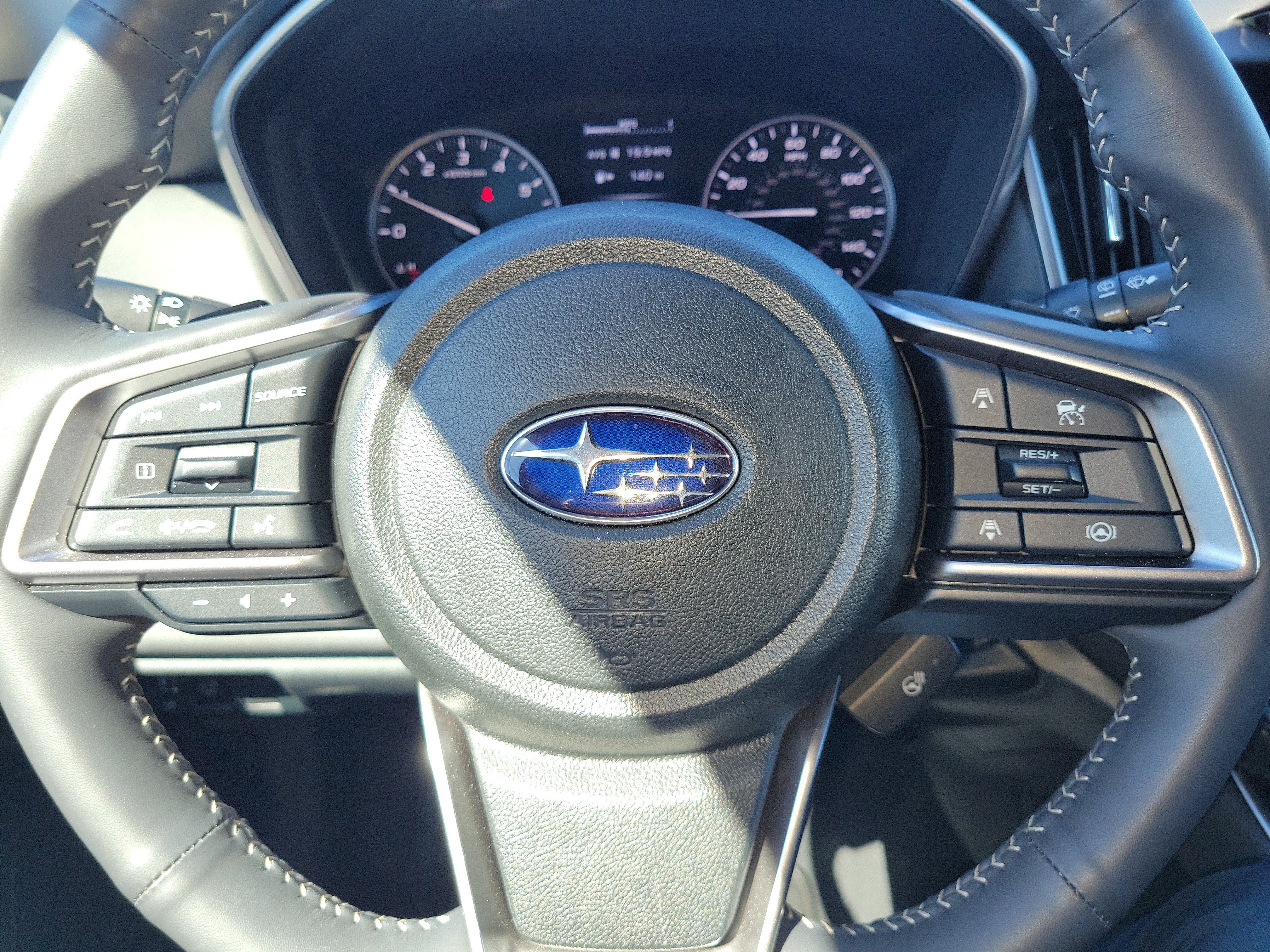 Certified 2025 Subaru Outback Touring w/ Popular Package #2 AWD/4WD image 30