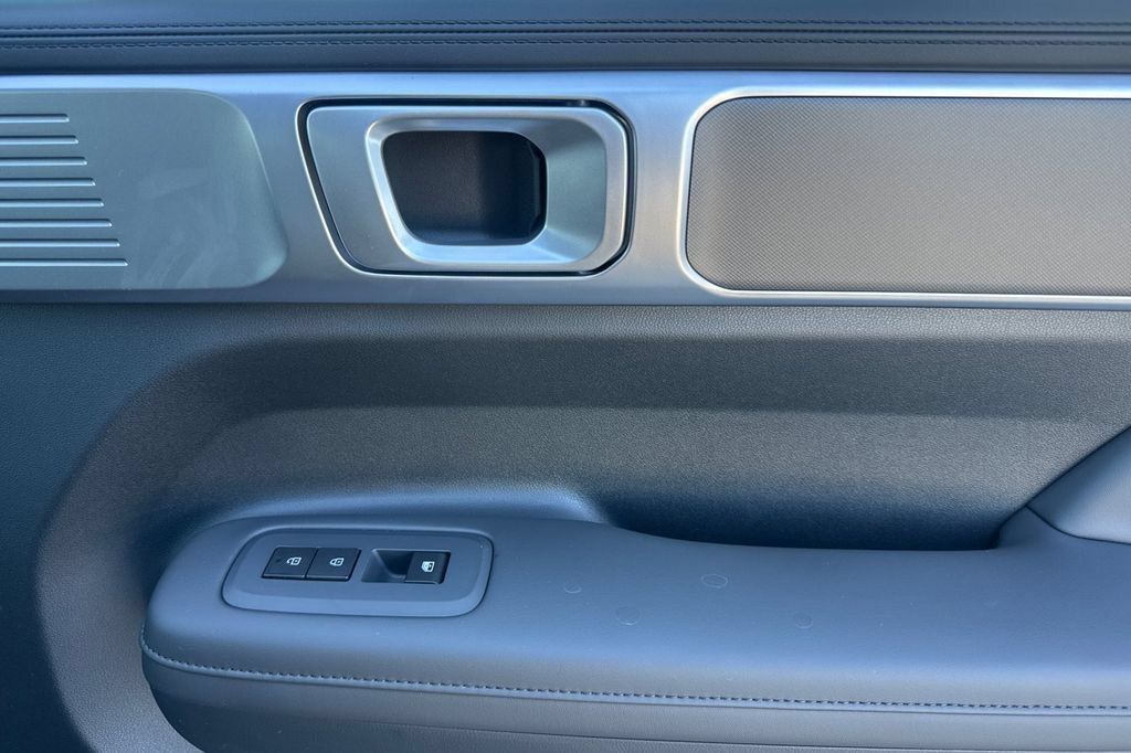 New 2026 Hyundai Santa Fe SEL FWD image 19