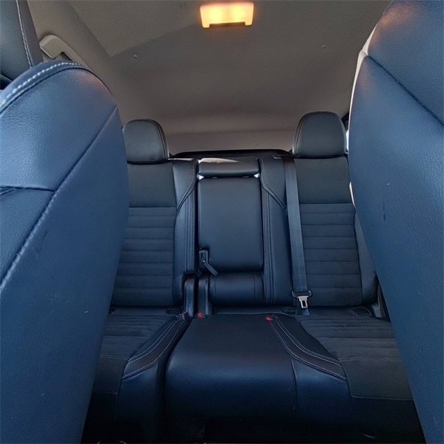 Used 2024 Mitsubishi Outlander SE image 28