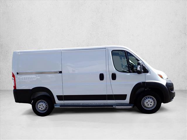 Used 2025 RAM ProMaster 2500 w/ U-Haul Equipment Group FWD image 5