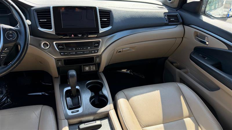 Used 2017 Honda Pilot EX-L image 19