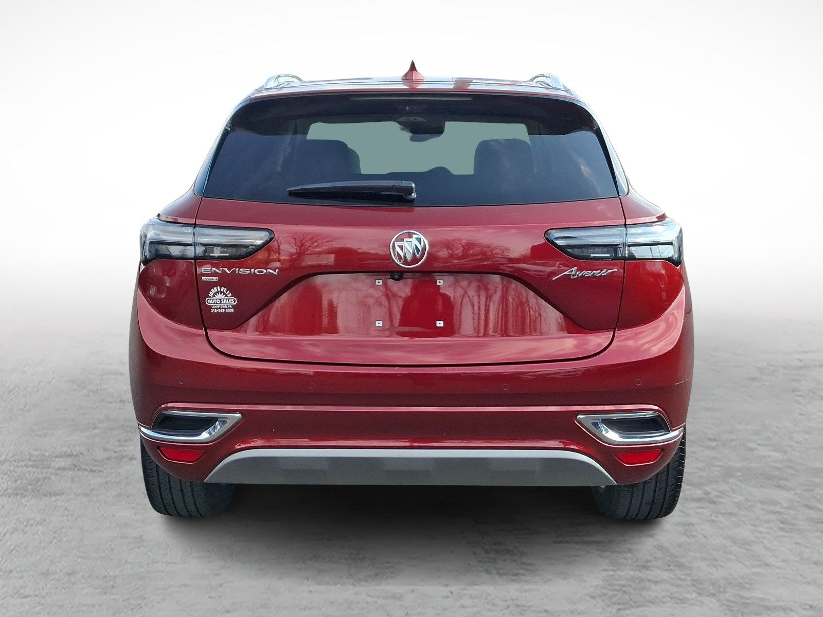 Used 2022 Buick Envision Avenir w/ Technology Package II AWD/4WD image 5