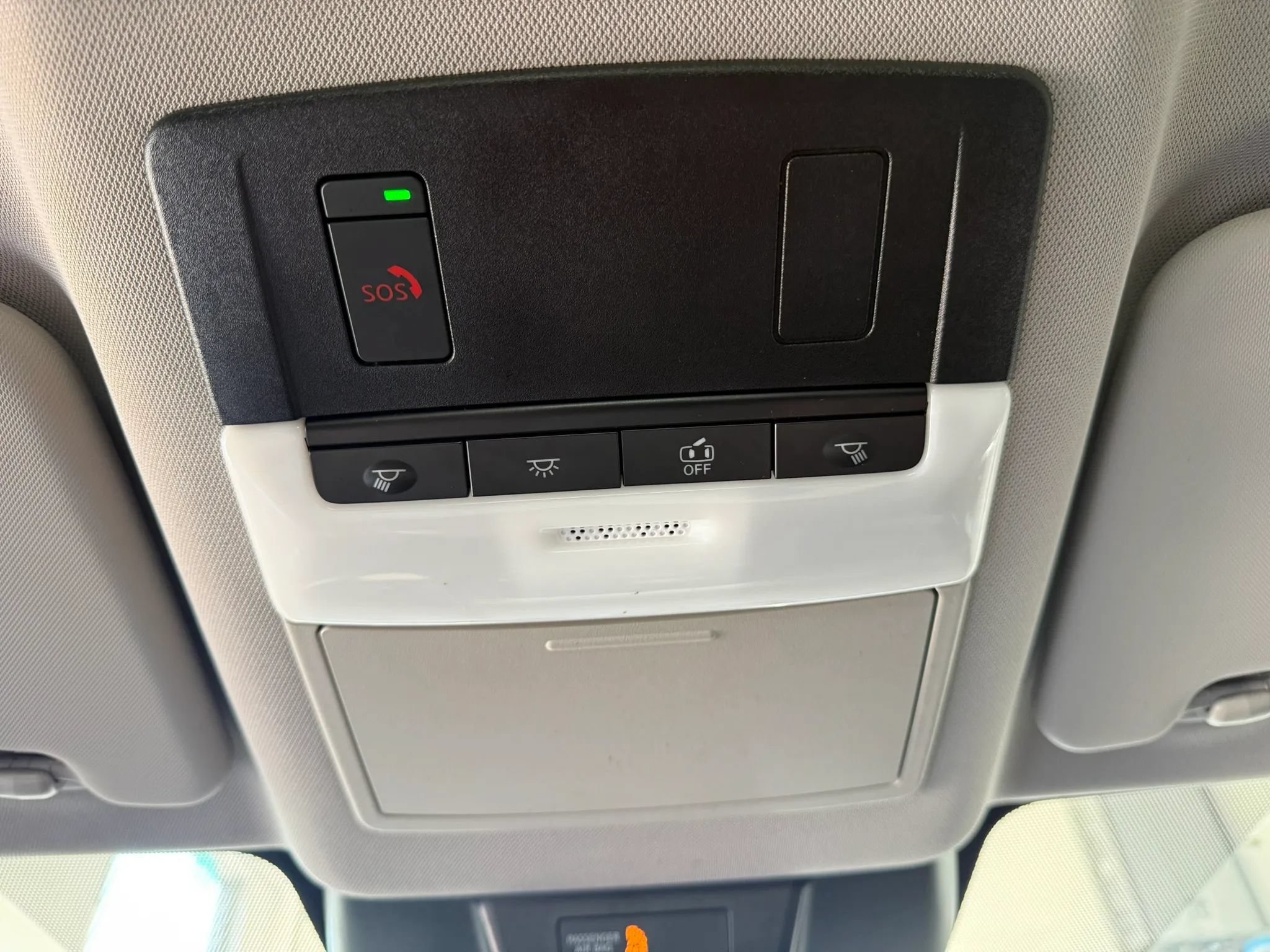 Used 2023 Nissan Rogue SV AWD/4WD image 30