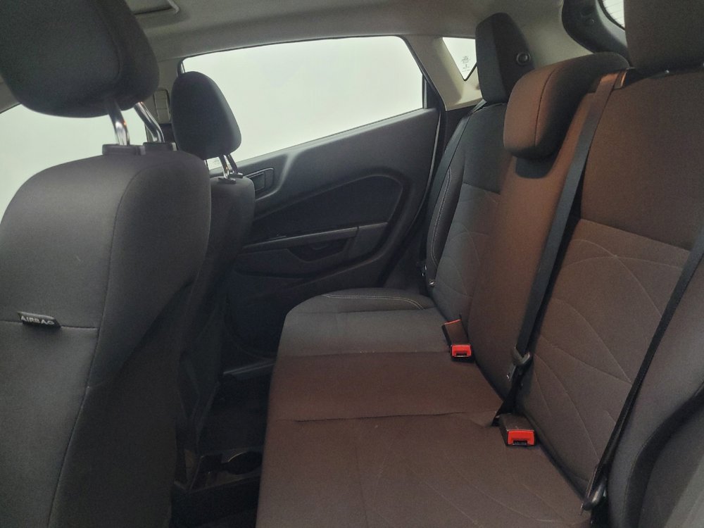 Used 2019 Ford Fiesta SE image 18
