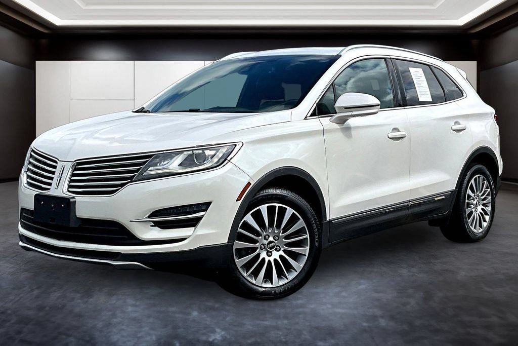 Used 2018 Lincoln MKC Reserve w/ Lincoln MKC Climate Package AWD/4WD image 3