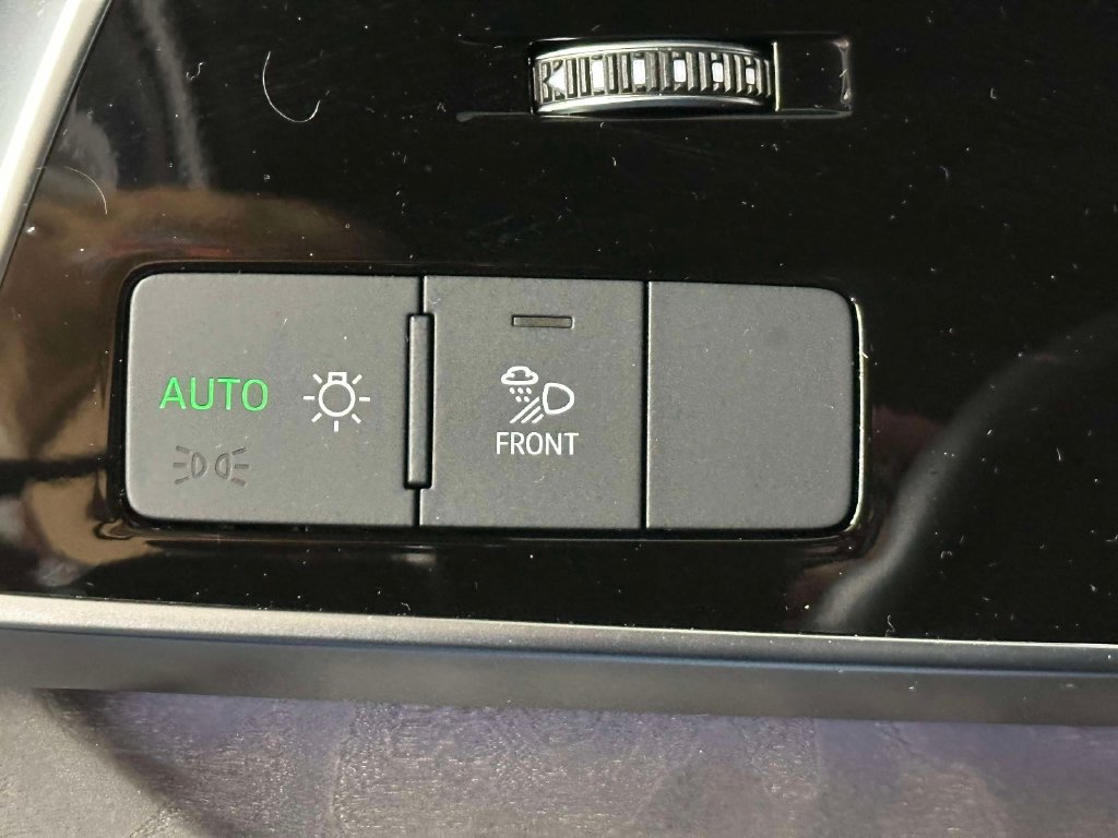 Used 2023 Audi Q7 2.0T Premium w/ Convenience Package AWD/4WD image 25