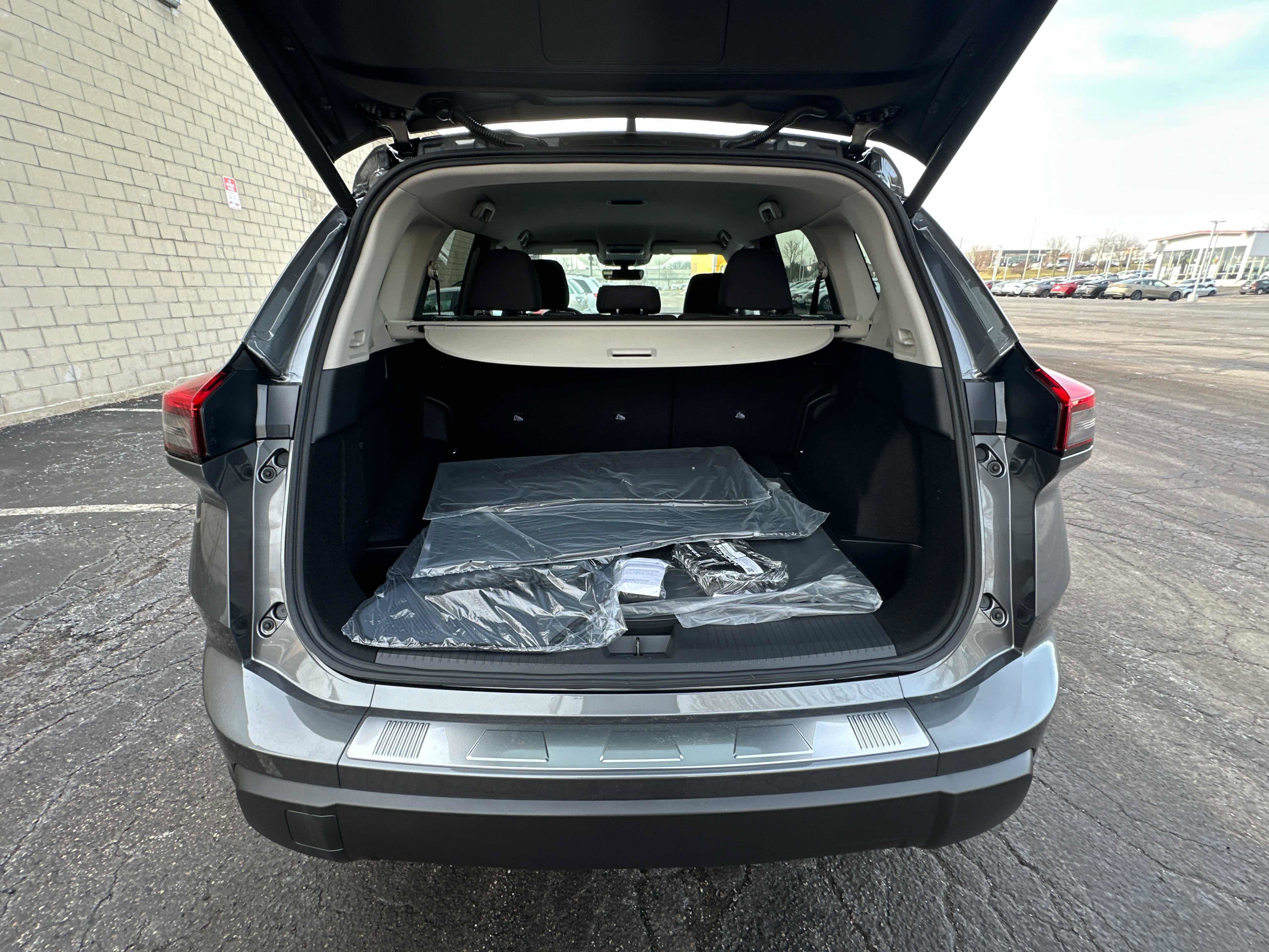 New 2026 Nissan Rogue SV AWD/4WD image 15