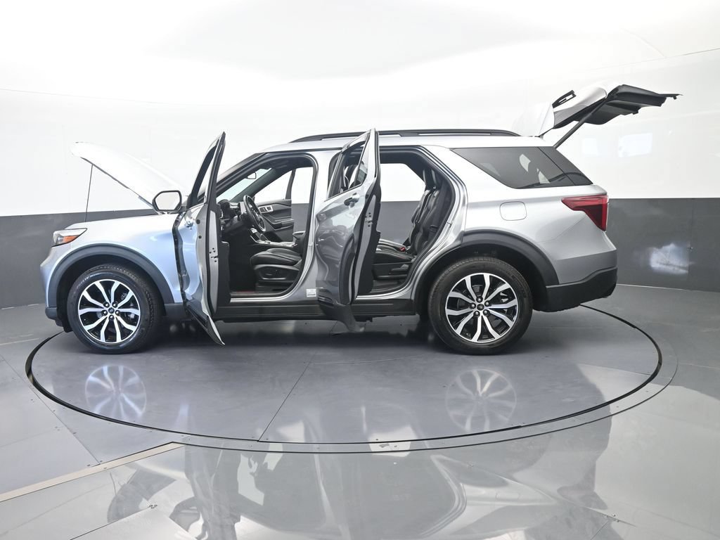 Used 2023 Ford Explorer ST AWD/4WD image 80