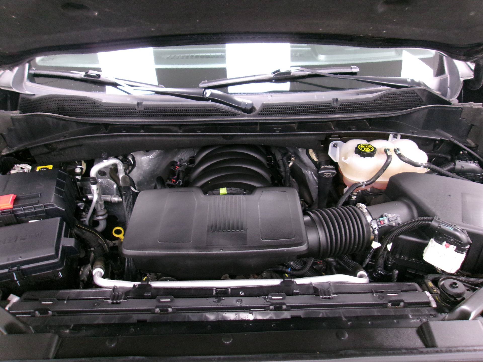 Used 2024 Chevrolet Silverado 1500 LT Trail Boss w/ Convenience Package II AWD/4WD image 18