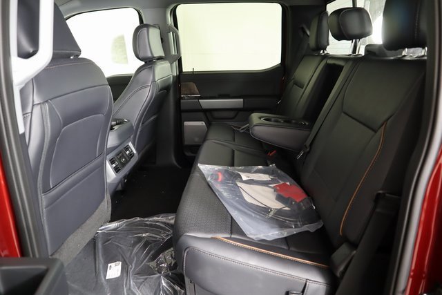 New 2026 Ford F250 Lariat w/ Lariat Premium Package image 15