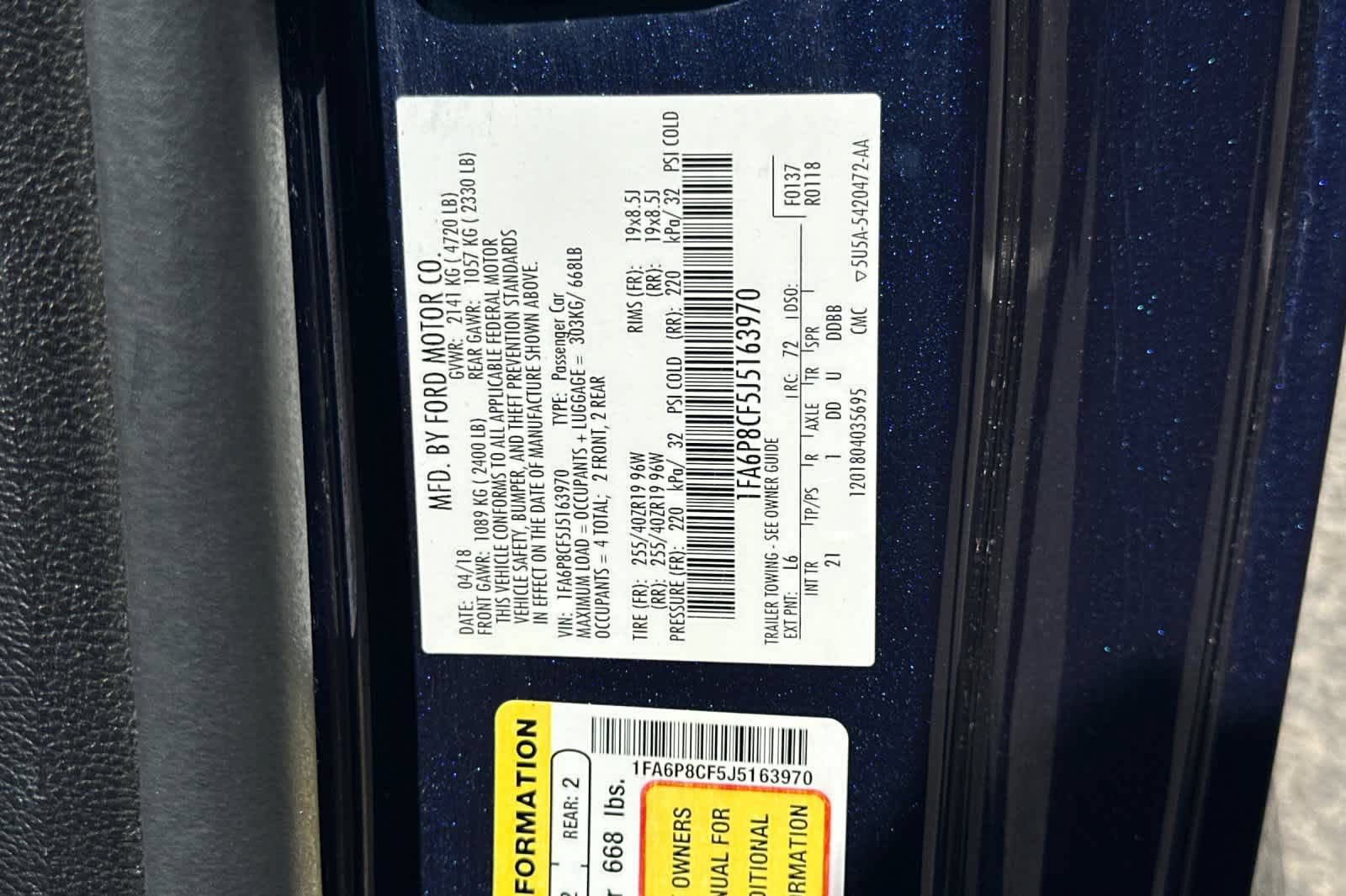 Used 2018 Ford Mustang GT w/ Black Accent Package RWD image 28