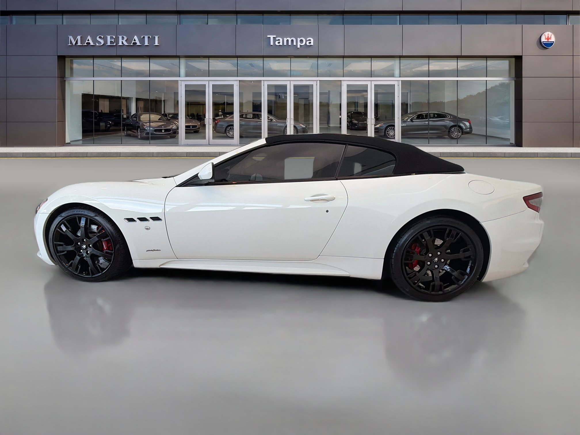 Used 2018 Maserati GranTurismo Sport RWD image 6