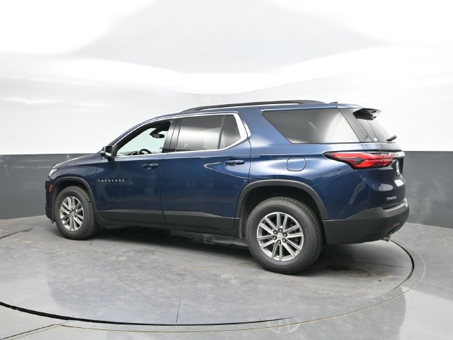Used 2023 Chevrolet Traverse LT FWD image 9
