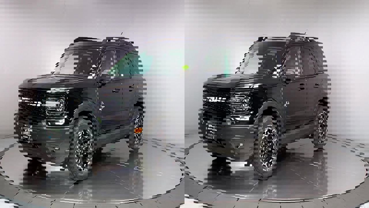 New 2025 Ford Bronco Sport Outer Banks w/ Outer Banks Tech Package+ image 4