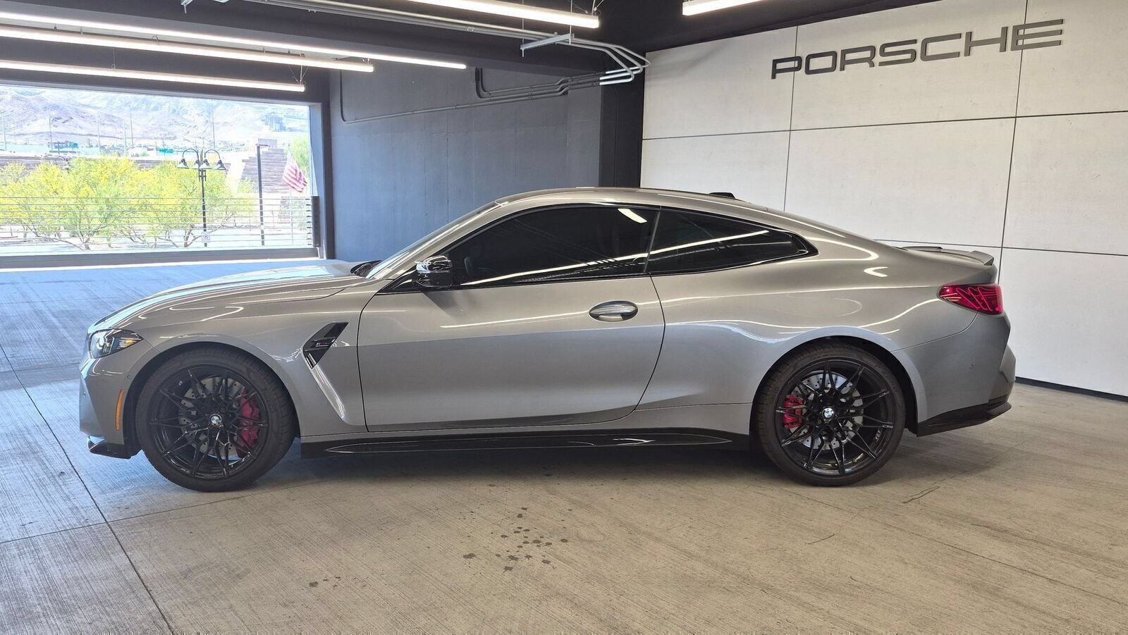 Used 2026 BMW M4 Competition RWD image 2
