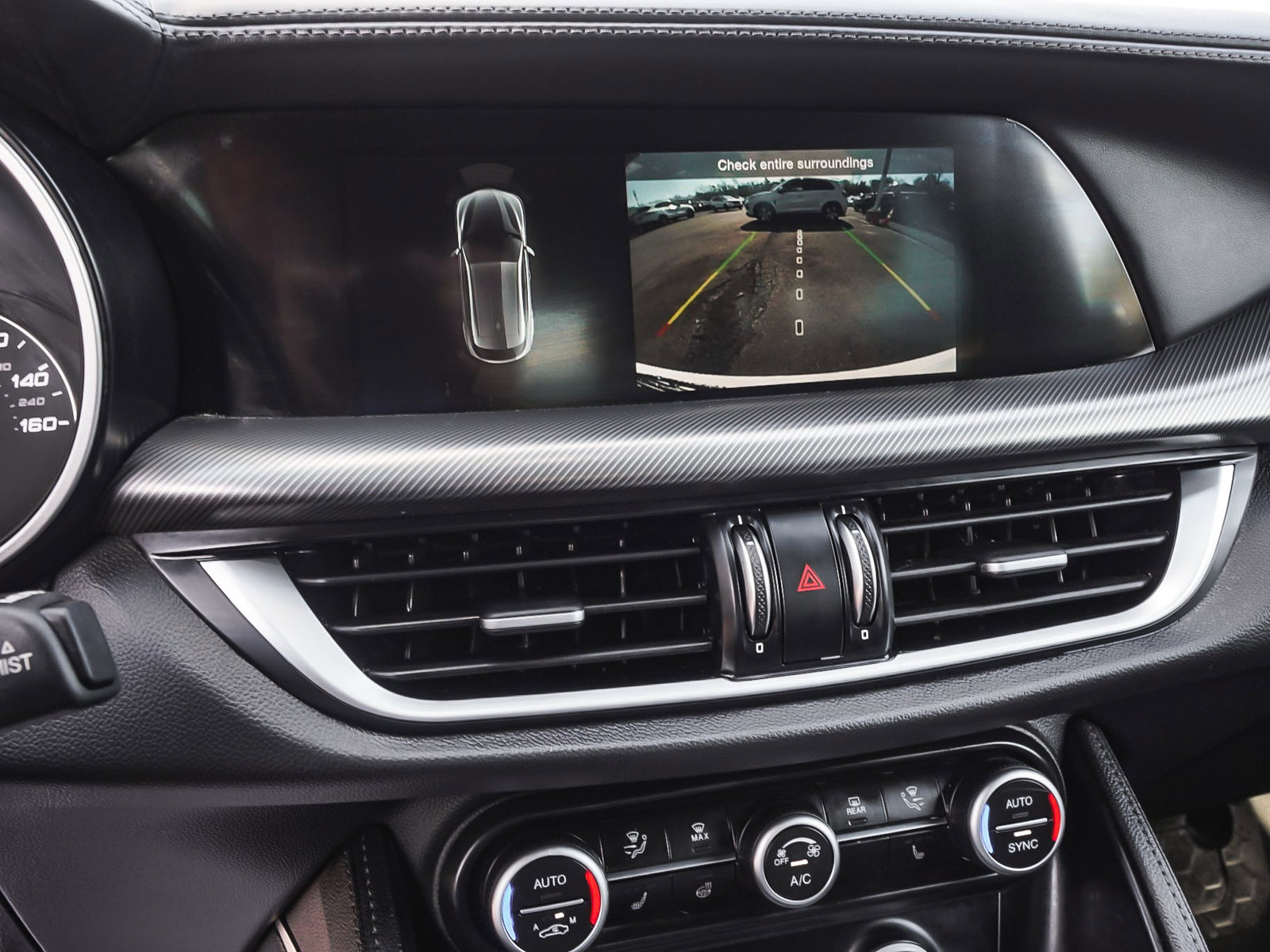 Used 2023 Alfa Romeo Stelvio Veloce image 30