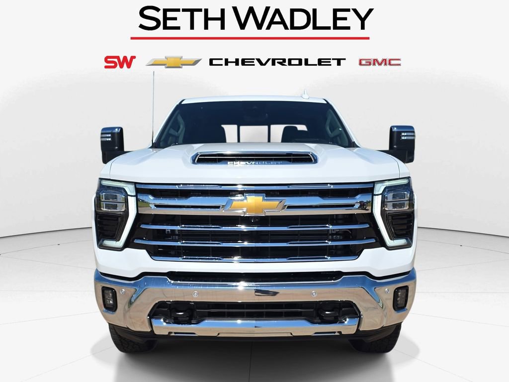 New 2026 Chevrolet Silverado 3500 LTZ w/ LTZ Premium Package AWD/4WD image 2