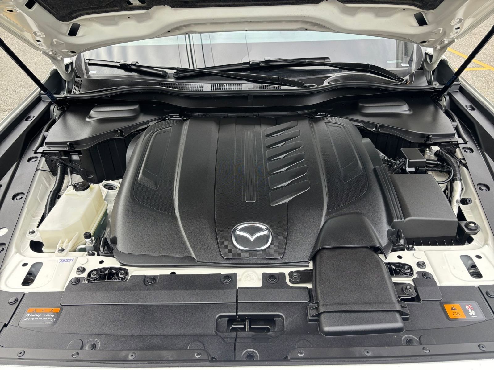 Used 2025 MAZDA CX-70 3.3 Turbo w/ Preferred Package image 29