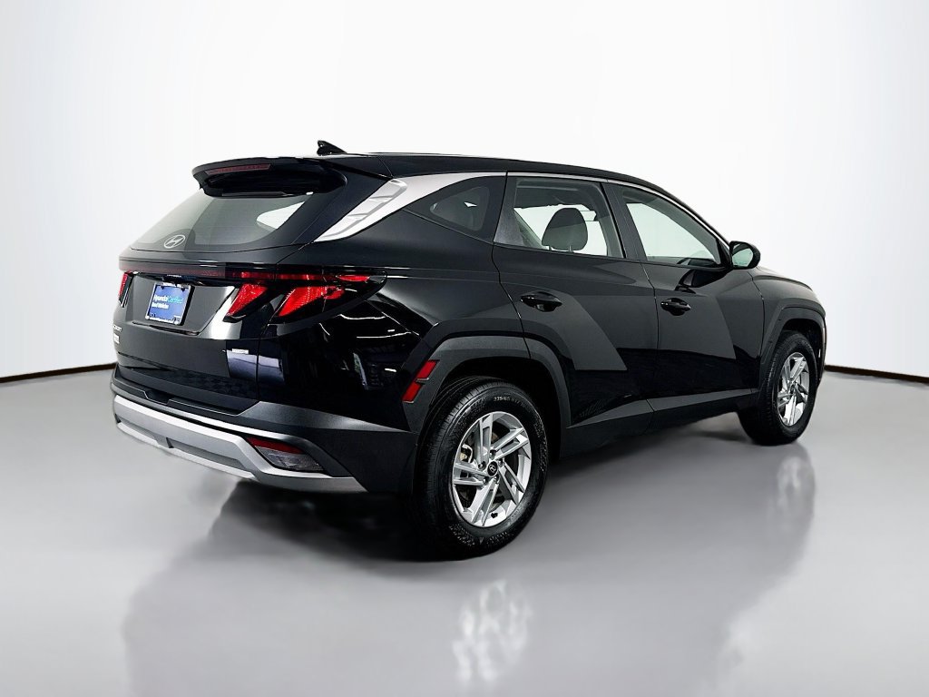 Used 2026 Hyundai Tucson SE AWD/4WD image 8