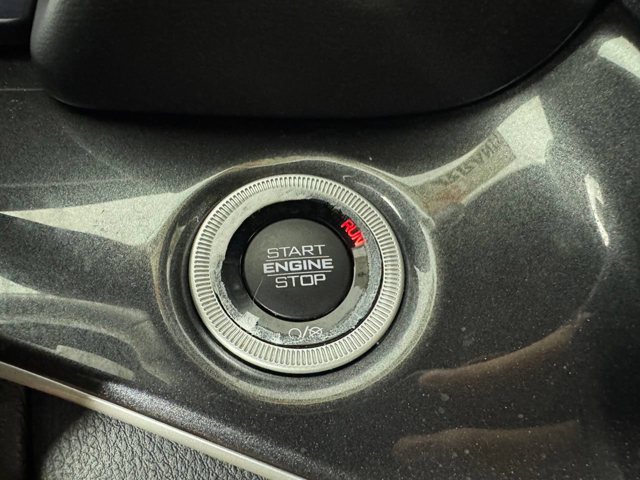 Used 2023 Jeep Grand Cherokee Altitude AWD/4WD image 24
