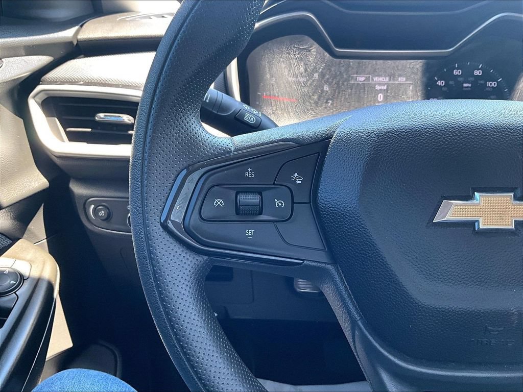 Used 2023 Chevrolet TrailBlazer LS AWD/4WD image 19