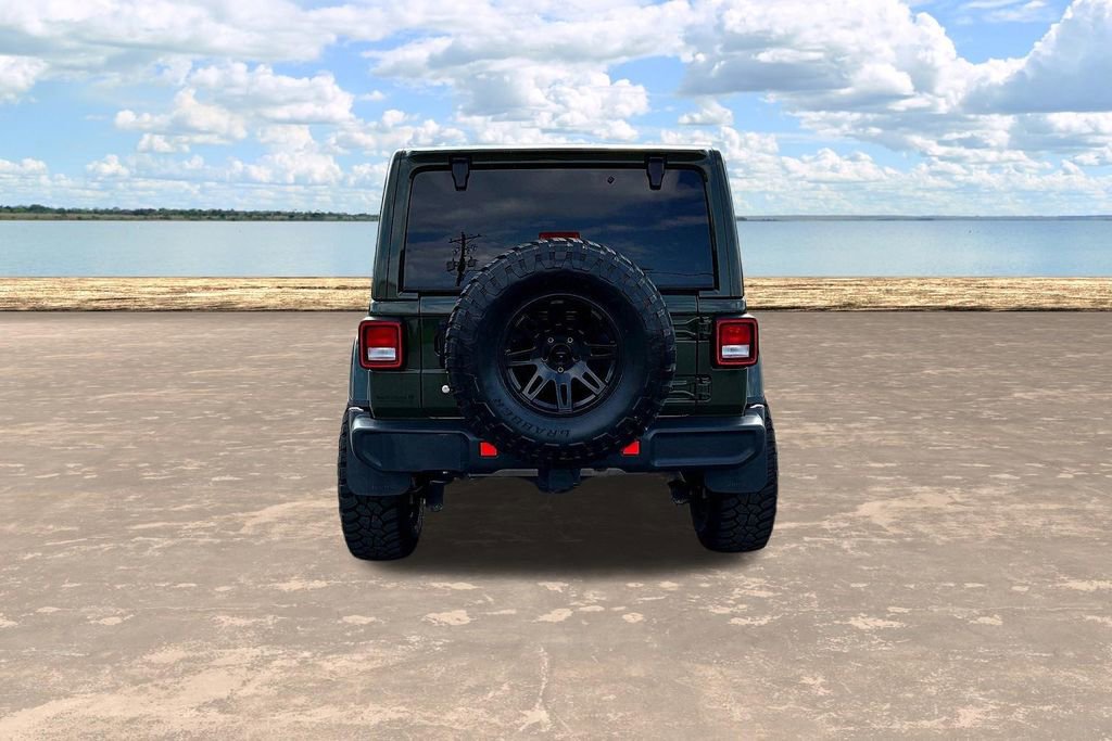 Used 2020 Jeep Wrangler Unlimited Sahara image 12
