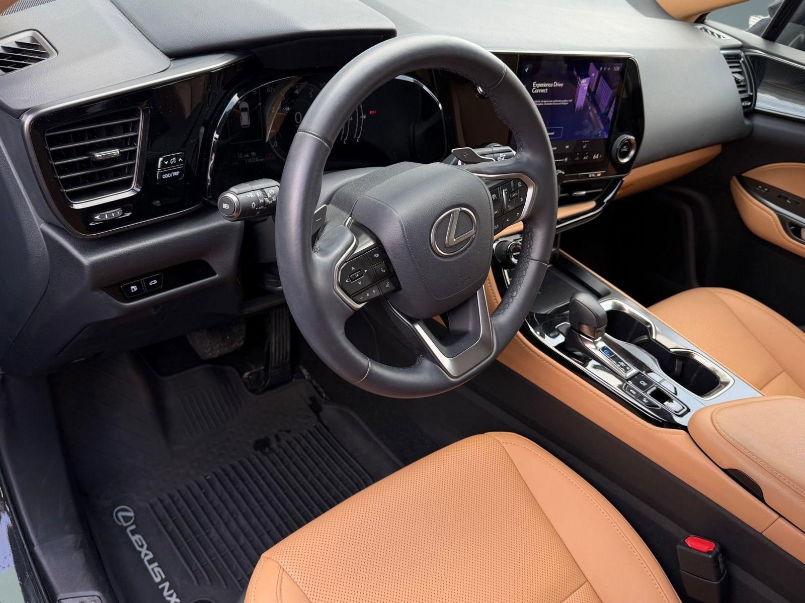 Used 2025 Lexus NX 350 AWD w/ Accessory Package (2T) image 4