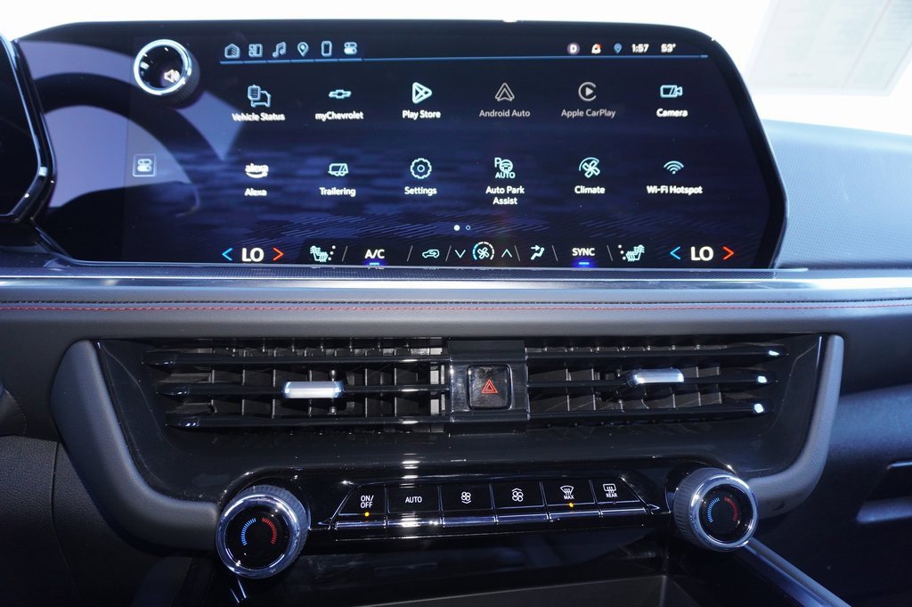 Used 2025 Chevrolet Suburban RST image 22