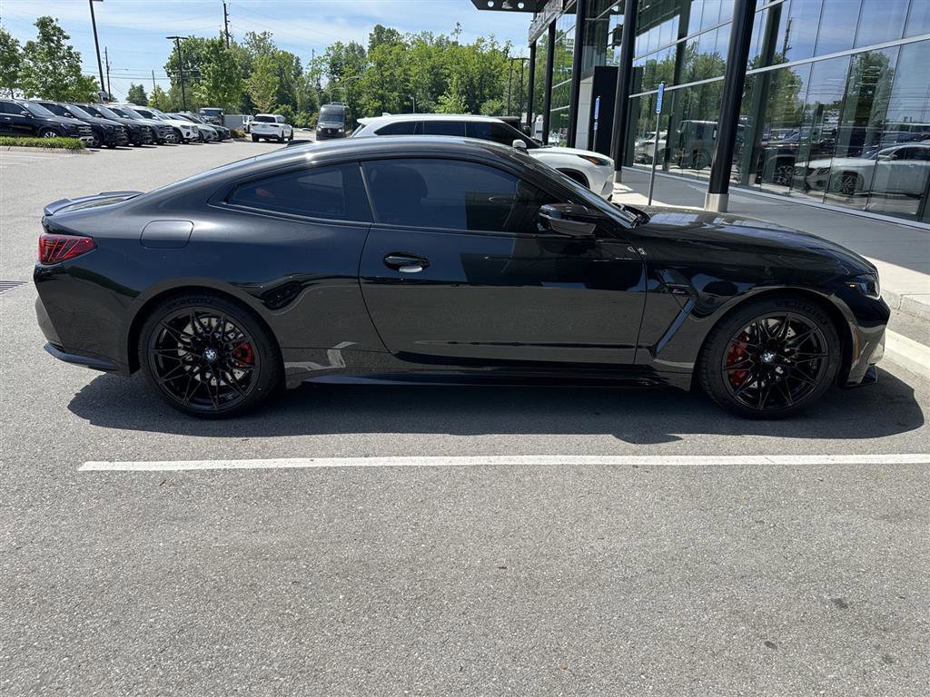 Used 2025 BMW M4 Competition w/ Executive Package image 3