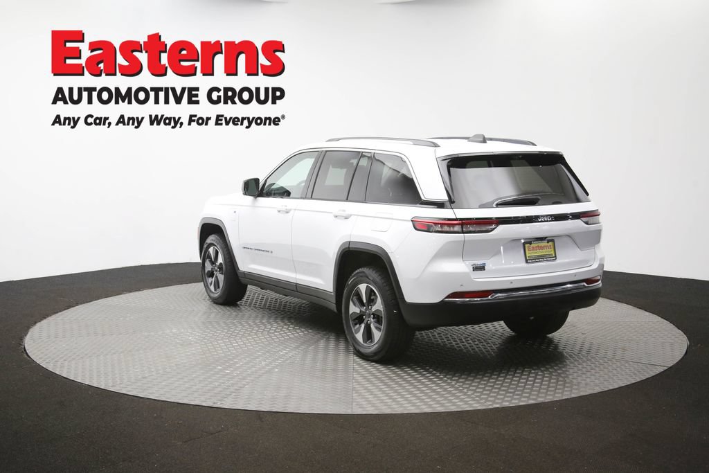 Used 2022 Jeep Grand Cherokee Limited 4xe w/ Luxury Tech Group II AWD/4WD image 68